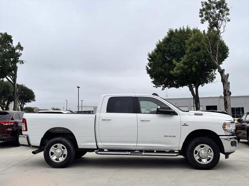 2022 RAM 2500 Big Horn Crew Cab 4x4 6'4' Box