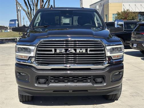 2024 RAM 2500 Laramie Crew Cab 4x4 6'4' Box
