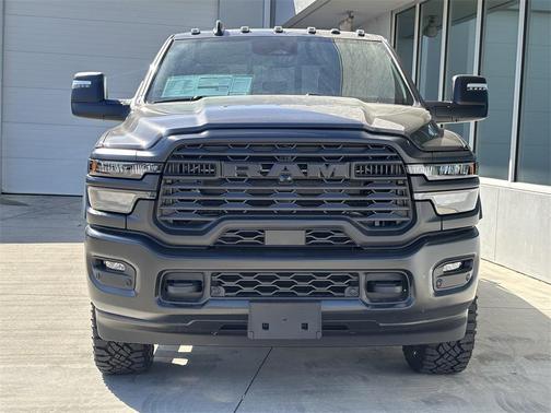 2026 RAM 2500 Warlock Crew Cab 4x4 6'4' Box
