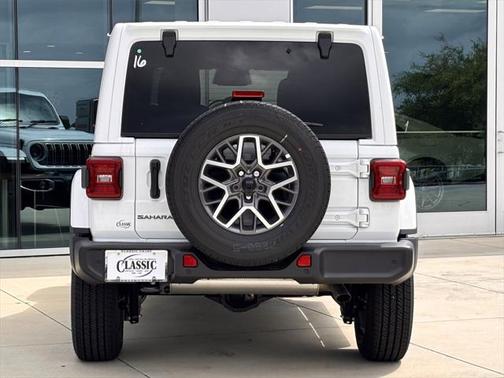 2025 Jeep Wrangler 4-Door Sahara 4x4