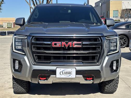 2023 GMC Yukon 4WD AT4