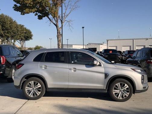 2024 Mitsubishi Outlander Sport 2.0 ES