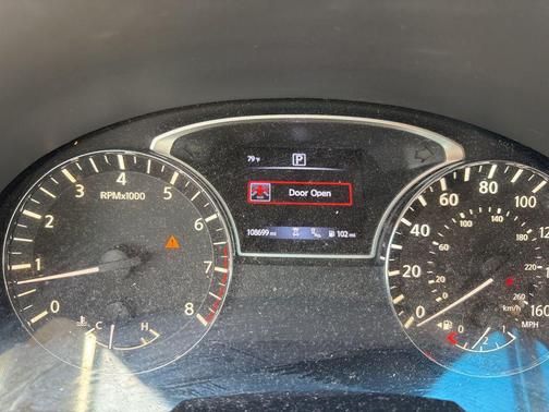 Pearl White 2016 Nissan Altima 2.5 SL