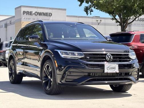 2023 Volkswagen Tiguan 2.0T SE R-Line Black