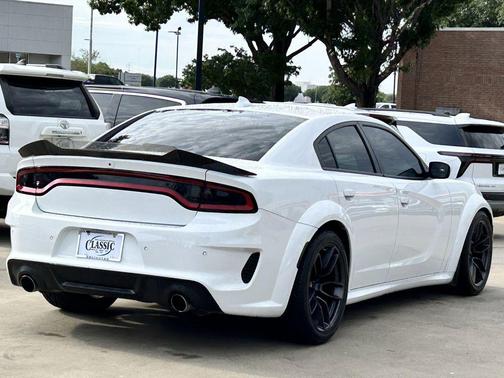 White Knuckle Clearcoat 2021 Dodge Charger R/T Scat Pack