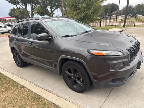2016 Jeep Cherokee Altitude