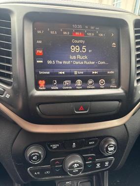 2016 Jeep Cherokee Altitude