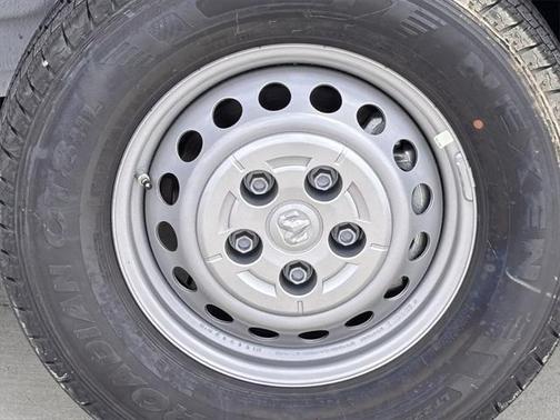2025 RAM ProMaster 1500 Base