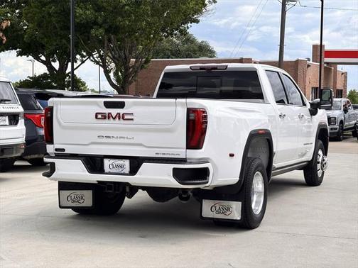2024 GMC Sierra 3500 Denali