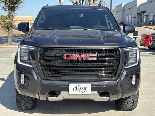 2023 GMC Yukon 4WD AT4