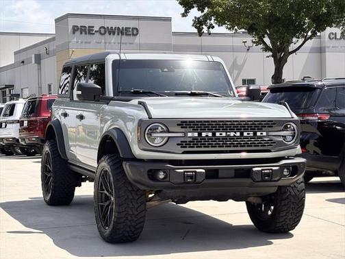 2023 Ford Bronco Badlands