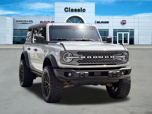 2023 Ford Bronco Badlands