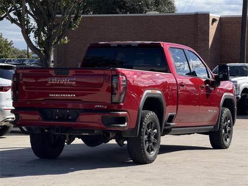 2024 GMC Sierra 2500 AT4