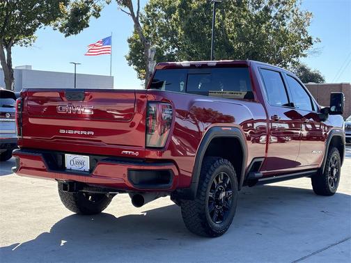 2024 GMC Sierra 2500 AT4