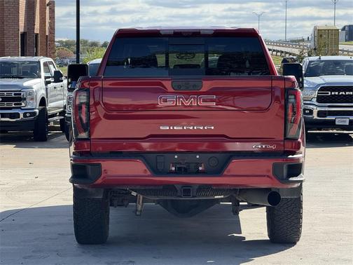 2024 GMC Sierra 2500 AT4