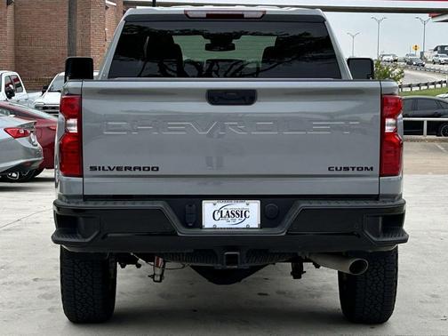 2025 Chevrolet Silverado 2500 Custom