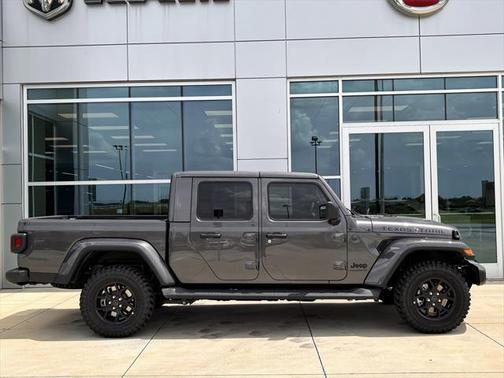 2025 Jeep Gladiator High Tide