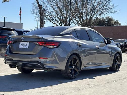 2023 Nissan Sentra SR