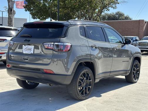 2023 Jeep Compass Latitude