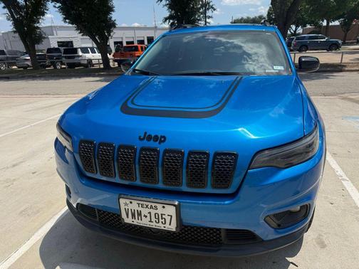 Hydro Blue Pearlcoat 2022 Jeep Cherokee X 4x4