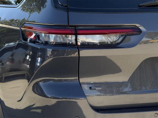 2022 Jeep Grand Cherokee L Altitude