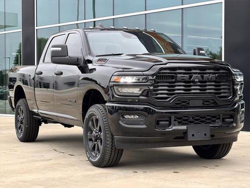2025 RAM 2500 Big Horn Crew Cab 4x4 6'4' Box