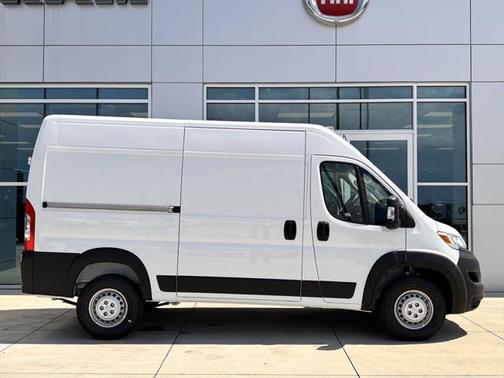 2025 RAM ProMaster 1500 Base