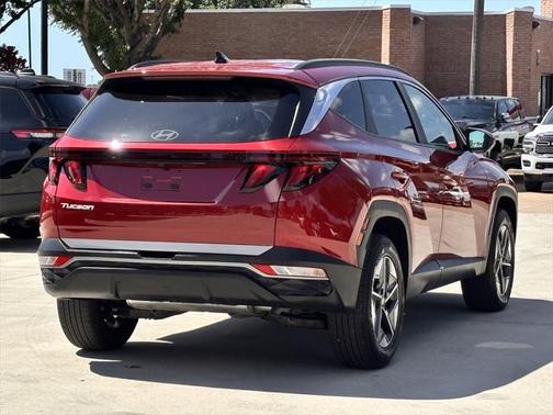 2025 Hyundai TUCSON SEL