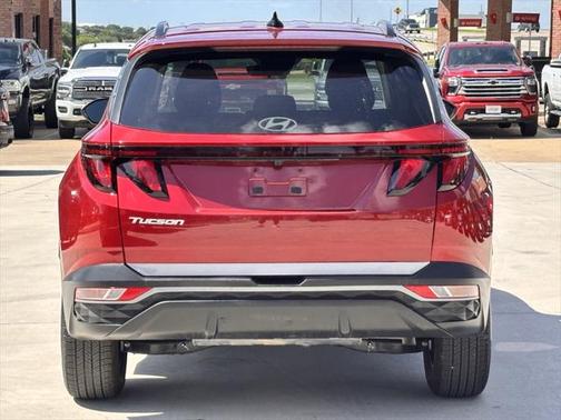 2025 Hyundai TUCSON SEL