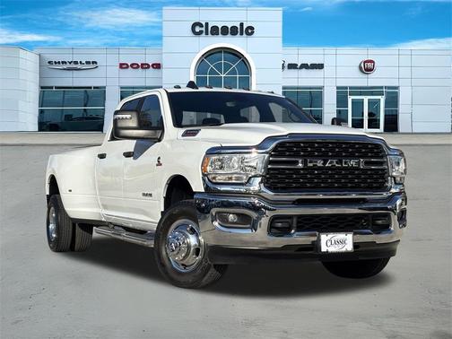 2024 RAM 3500 Big Horn Crew Cab 4x4 8' Box
