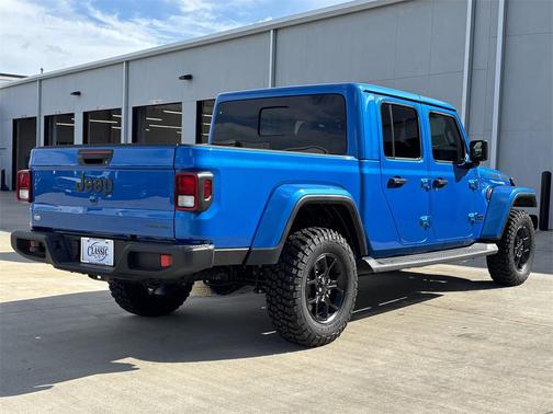 2025 Jeep Gladiator 