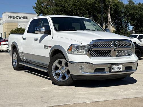 Bright White Clearcoat 2016 RAM 1500 Laramie