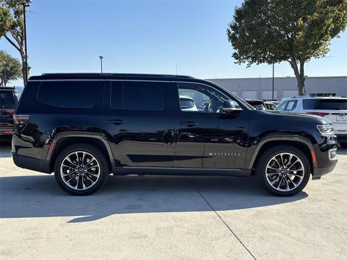 2022 Jeep Wagoneer Series III 4x4