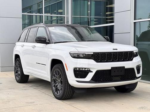 2025 Jeep Grand Cherokee Summit