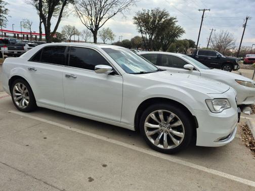 2019 Chrysler 300 Limited