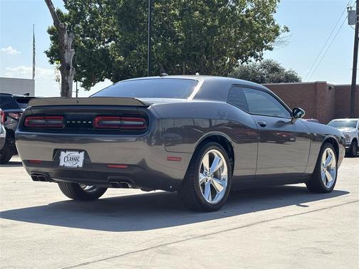 2015 Dodge Challenger R/T Plus