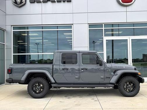 2025 Jeep Gladiator High Tide