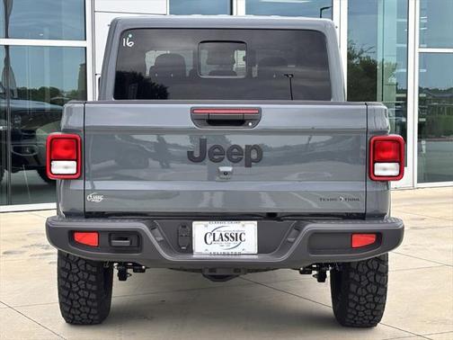 2025 Jeep Gladiator High Tide