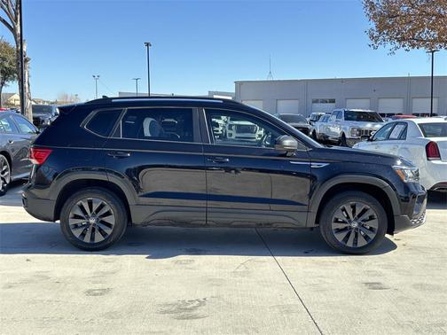 2024 Volkswagen Taos 1.5T S