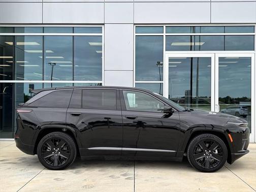 2024 Jeep Wagoneer S Launch Edition