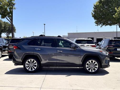 2019 Toyota RAV4 Limited