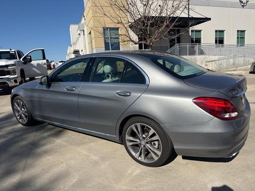 2016 Mercedes-Benz C-Class C 300