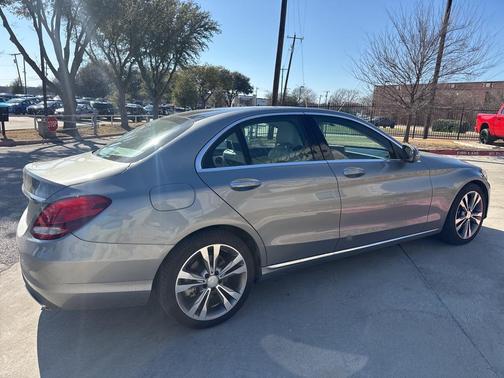 2016 Mercedes-Benz C-Class C 300