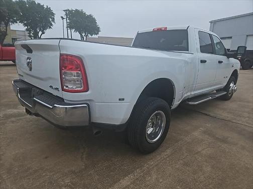 2024 RAM 3500 Big Horn Crew Cab 4x4 8' Box