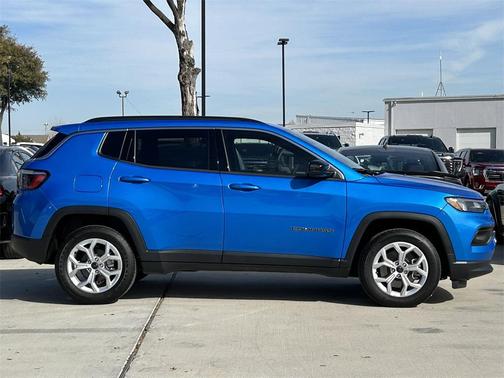 2025 Jeep Compass Latitude