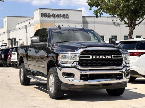 2024 RAM 2500 Big Horn Crew Cab 4x4 6'4' Box