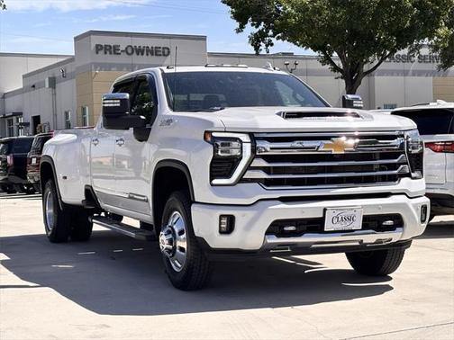 2024 Chevrolet Silverado 3500 High Country