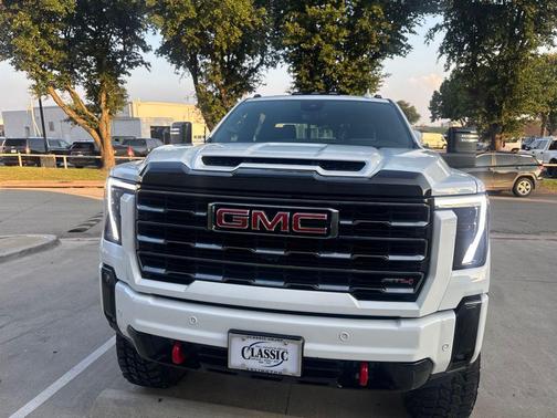 Summit White 2026 GMC Sierra 2500 AT4
