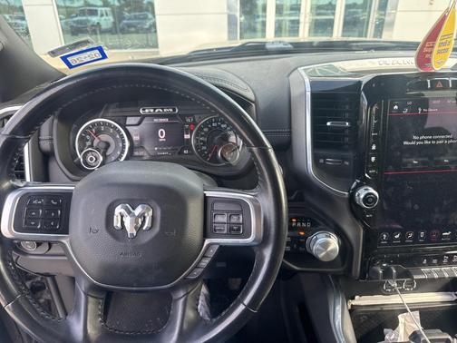 2020 RAM 2500 Laramie Crew Cab 4X4 6'4' Box