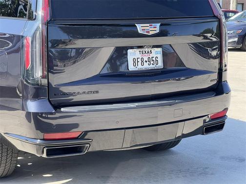 2023 Cadillac Escalade Sport